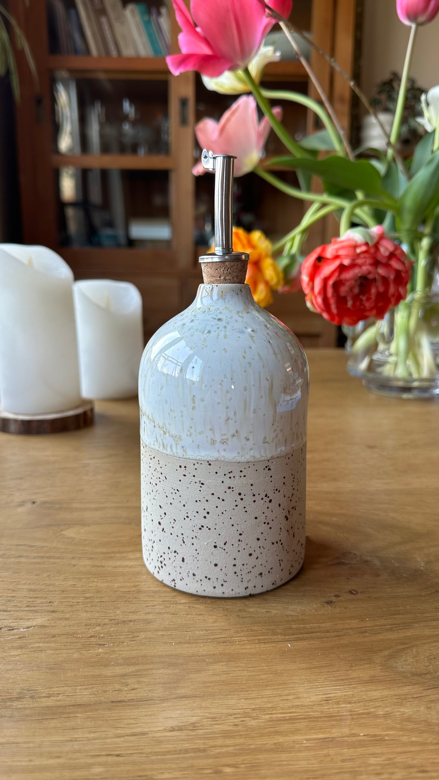 Bouteille d'huile d'olive nacre