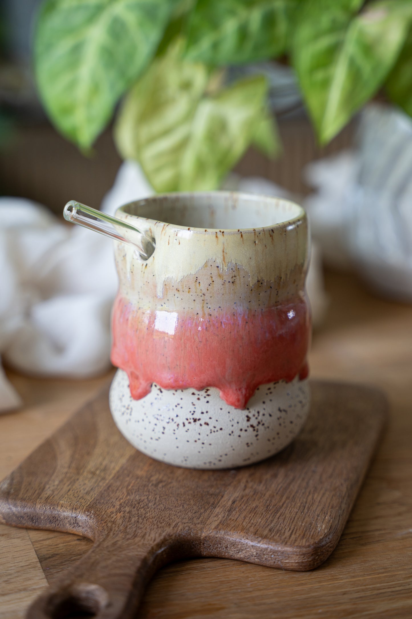 Mug bourrelets framboise avec paille