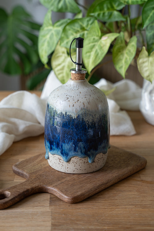 Bouteille d'huile bleu myrtille n2